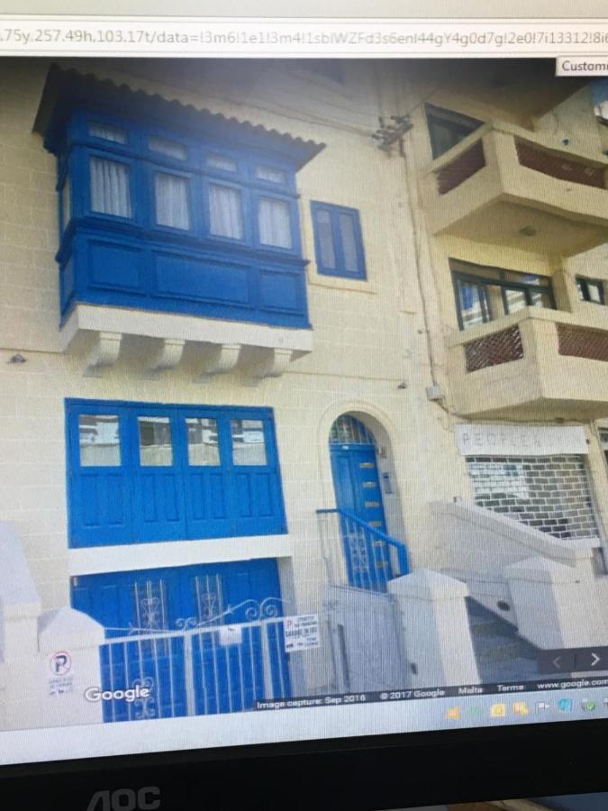Modern Apartment In The Heart Of Sliema Steps From The Seafront Exterior photo